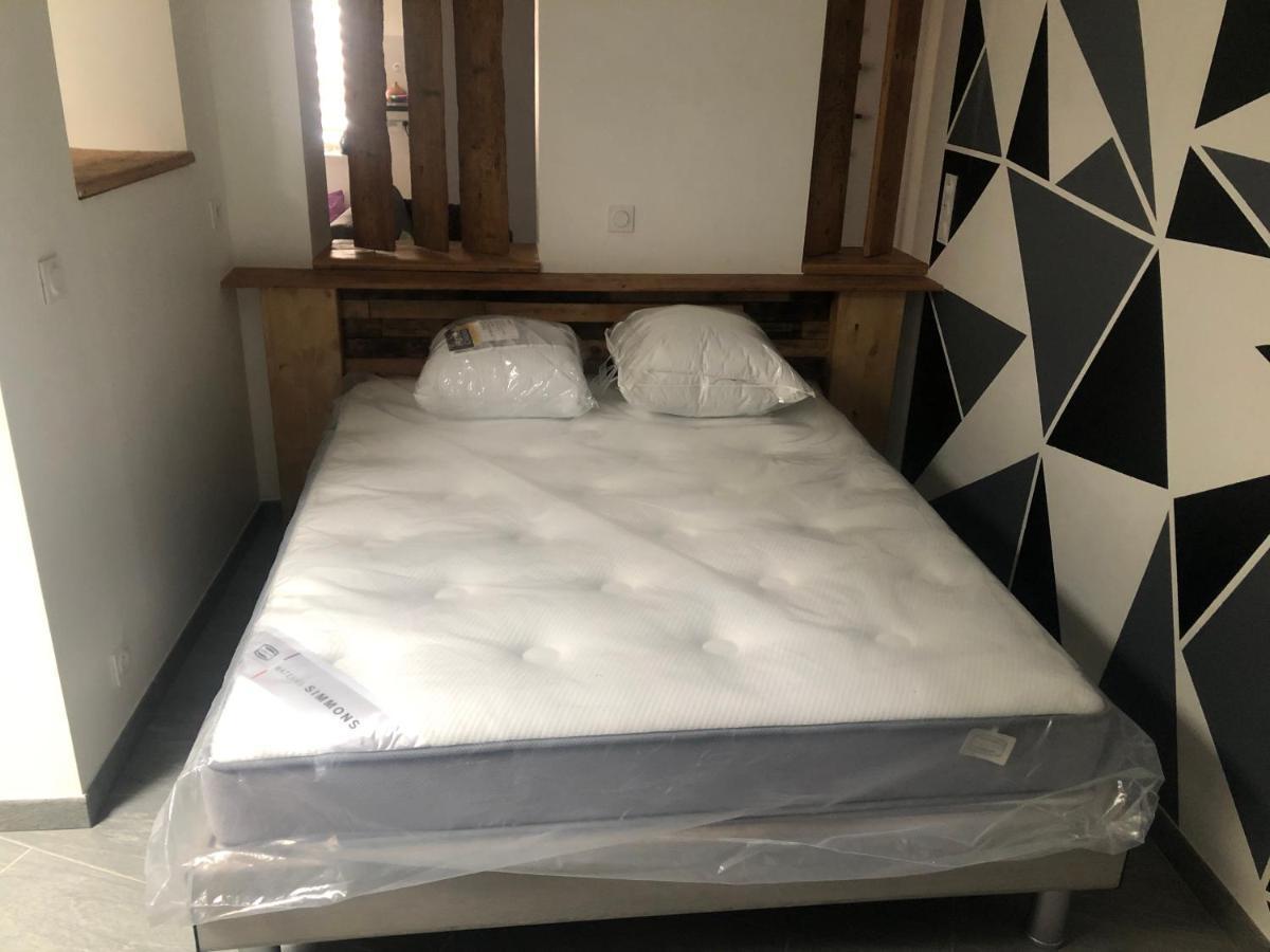 Au Coeur Du Senechal Apartment Marquise Ngoại thất bức ảnh
